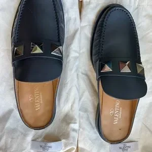 Valentino Garavani | Shoes | Preowned Valentino Garavani 